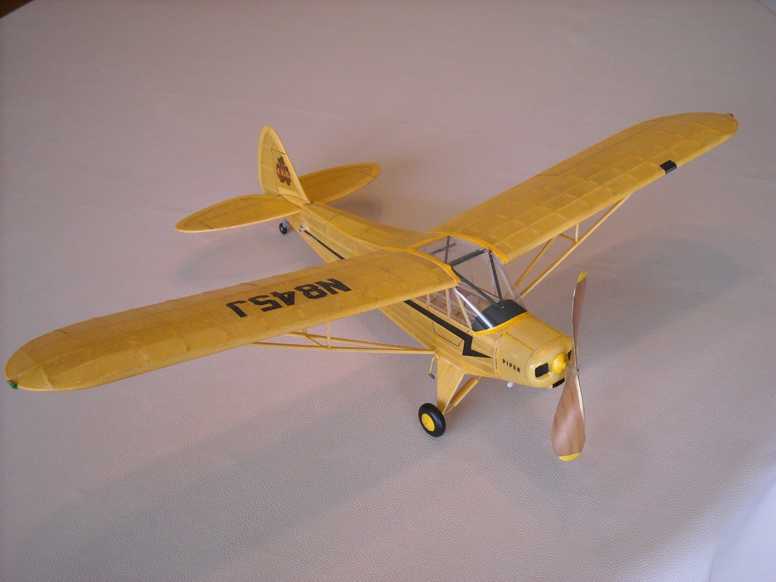 Piper Super Cub 95 - Image 11