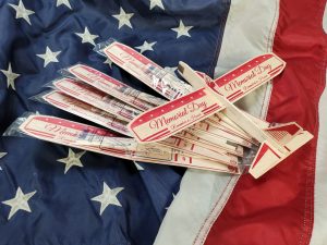 5 pack of 12" wingspan Memorial Day gliders