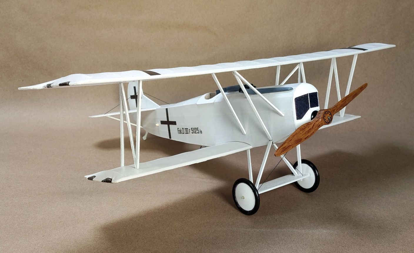 100 - Scale WWI Biplanes