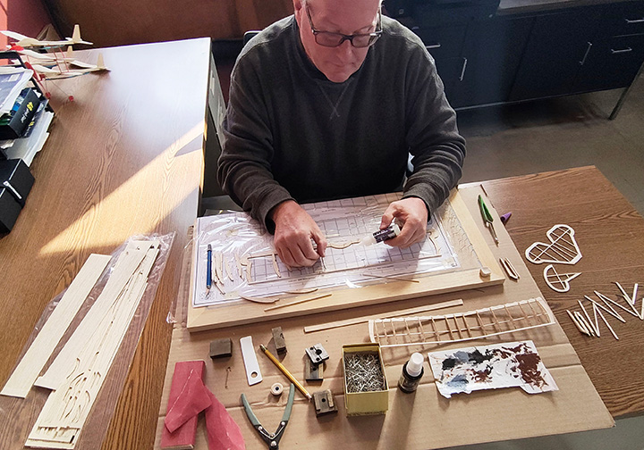 Mark Tennant building a model