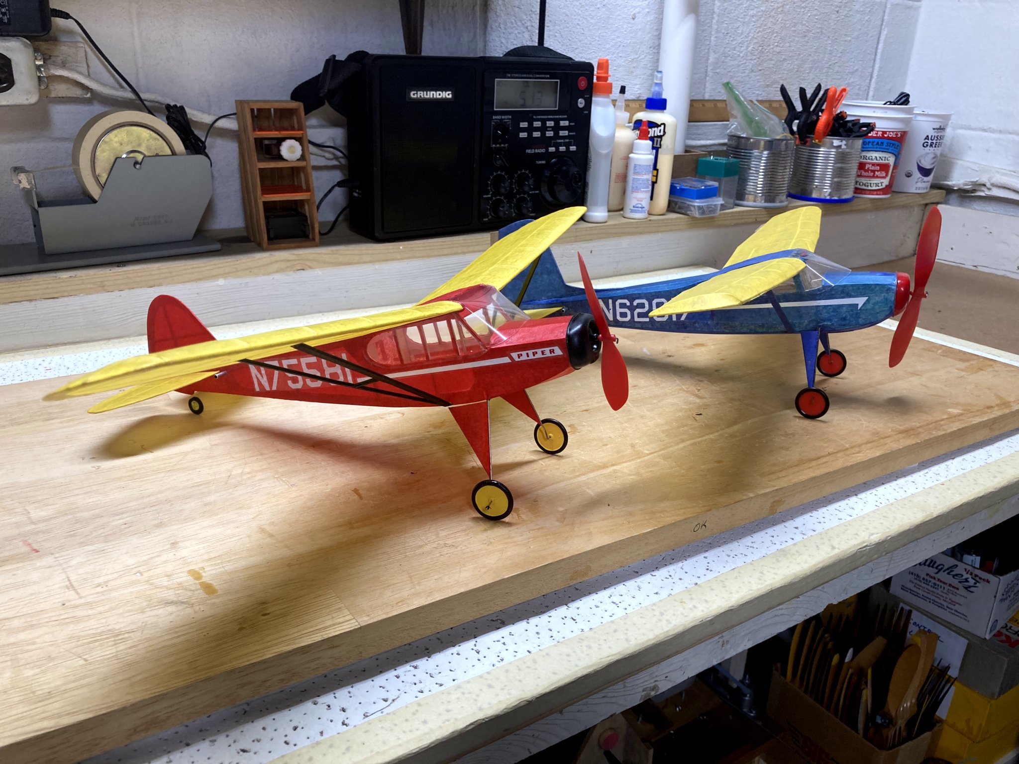 601 Cessna180 and 602 Piper Cub